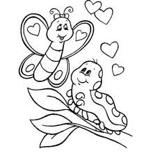 Dibujo de Oruga y mariposa rodeadas de corazones para colorear Dibujo de Oruga y mariposa rodeadas de corazones para colorear