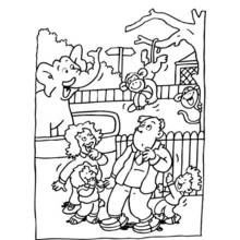 Dibujo de Familia visitando el zoológico con un elefante y monos para colorear Dibujo de Familia visitando el zoológico con un elefante y monos para colorear