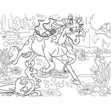 Dibujo de Bella Sara caballo trotando junto a un estanque para colorear