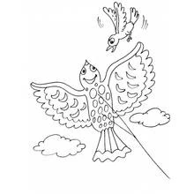 Dibujo de Cometa con forma de pájaro y un pajarito para colorear Dibujo de Cometa con forma de pájaro y un pajarito para colorear
