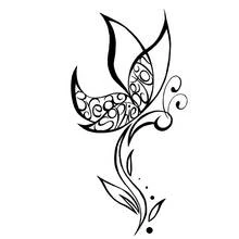 Dibujo de Tatuaje de mariposa con motivos en espiral para colorear