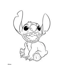 Dibujo de Stitch sentado con una gran sonrisa para colorear