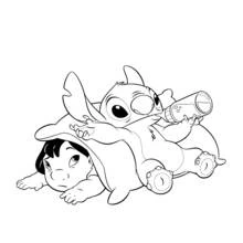 Dibujo de Lilo y Stitch tumbados jugando juntos para colorear