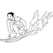 Dibujo de Lilo y Stitch niño surfeando una ola para colorear