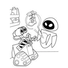 Dibujo de WALL-E mostrando la bota con la planta a Eve para colorear