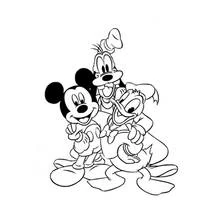 Dibujo de Pato Donald entre Mickey y Goofy para colorear